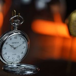 Infinity Watch 3.0 by Bluether Magic (Gimmick Not Included)
